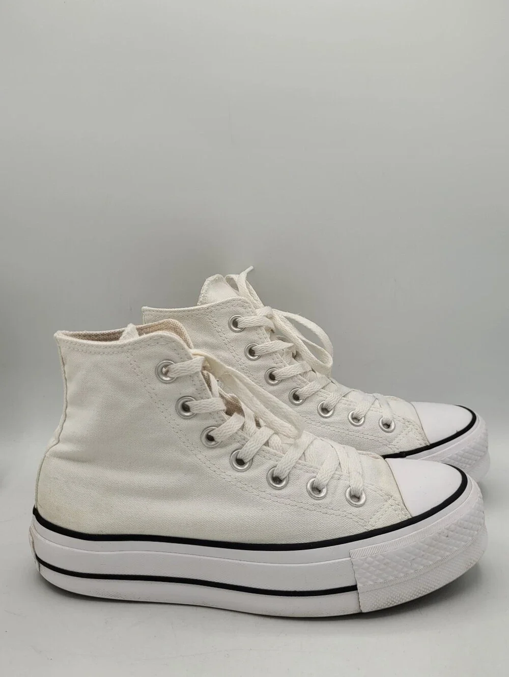 Converse Hightop Platform Shoes Size 5.5 In Womens